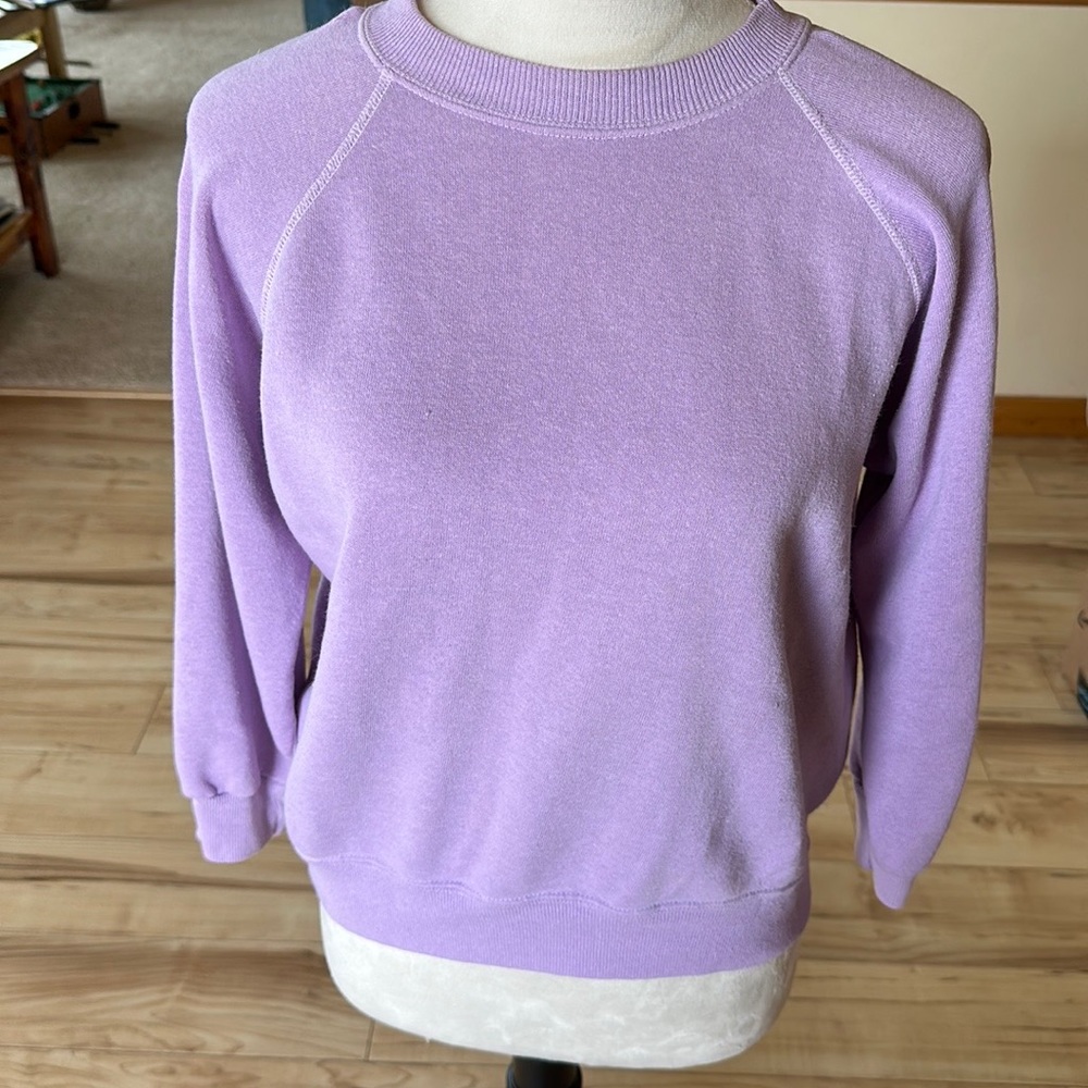 Vintage Bassett Walker Lavender Crew Neck Sweatshirt